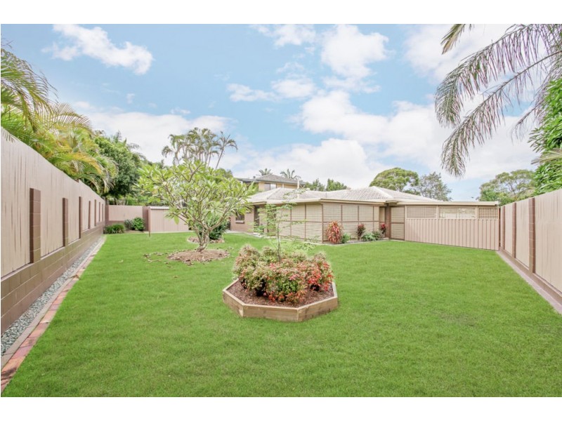 4 Gurnai Street, Belmont QLD 4153