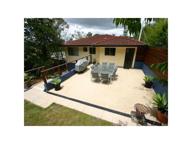 36 Cobbity Crescent, Arana Hills QLD 4054