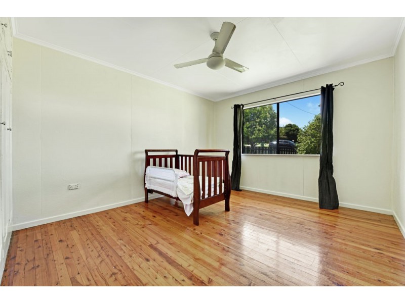 17 Gregory Street, Harlaxton QLD 4350