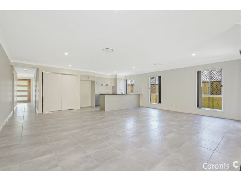 28 Muller St, Redland Bay QLD 4165