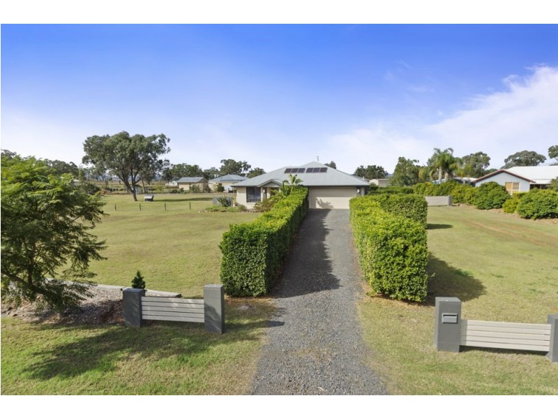 9 Yellowlea Court, Oakey QLD 4401