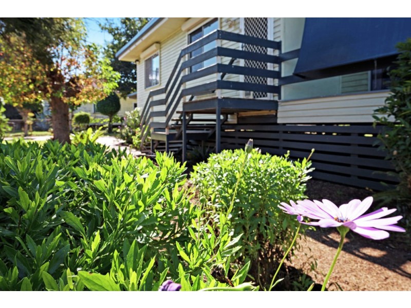 22 Gauntlet Street, North Toowoomba QLD 4350