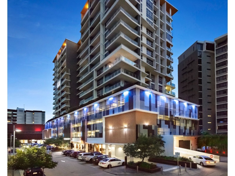 4158/37C Harbour Road, Hamilton QLD 4007