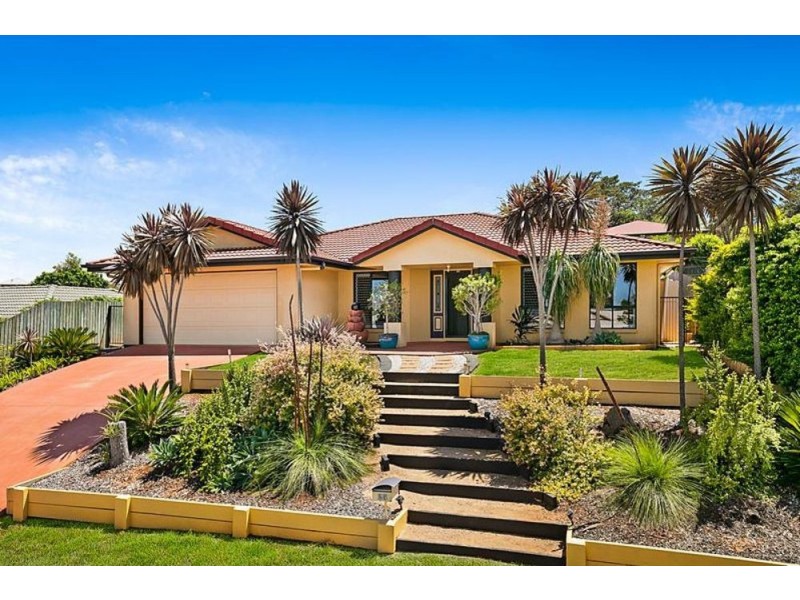 25 Catalina Drive, Wilsonton QLD 4350