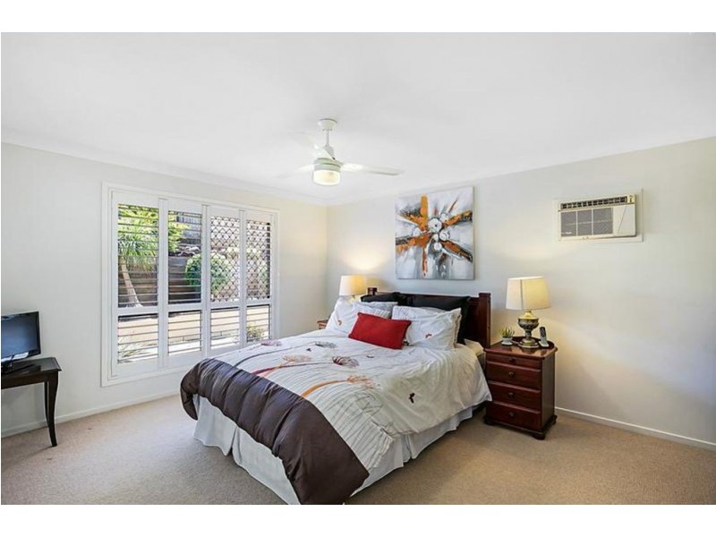 25 Catalina Drive, Wilsonton QLD 4350