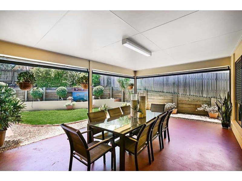 25 Catalina Drive, Wilsonton QLD 4350