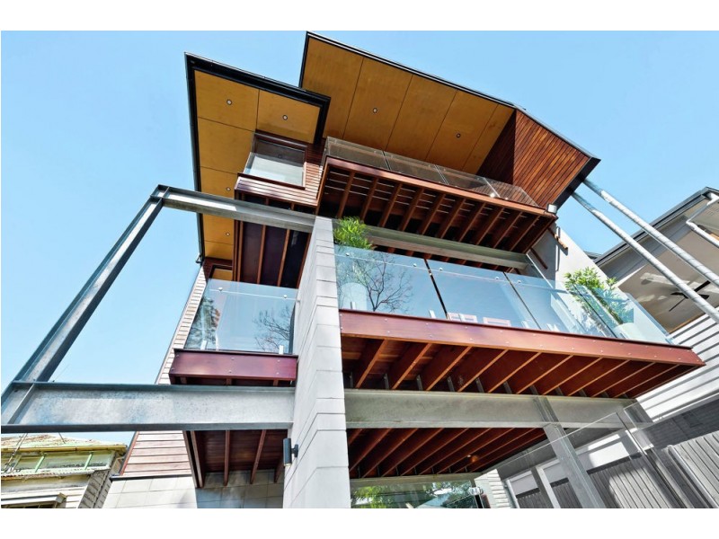 32 Rawson Street, Wooloowin QLD 4030