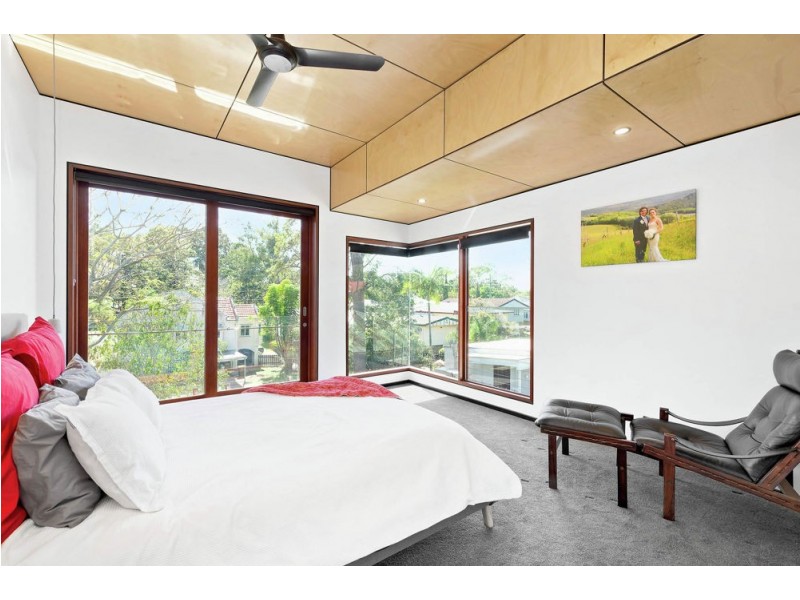 32 Rawson Street, Wooloowin QLD 4030