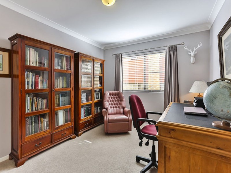 4/316 Hume Street, Centenary Heights QLD 4350