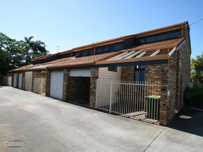 Bloomfield Street, Cleveland QLD 4163