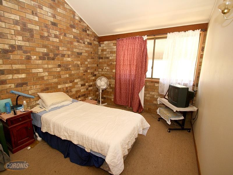 Bloomfield Street, Cleveland QLD 4163