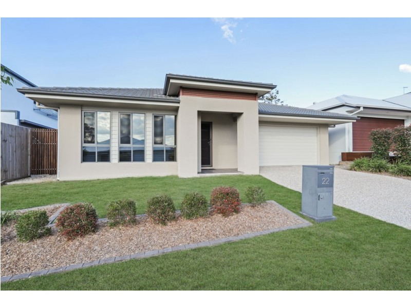 22 April Crescent, Bridgeman Downs QLD 4035