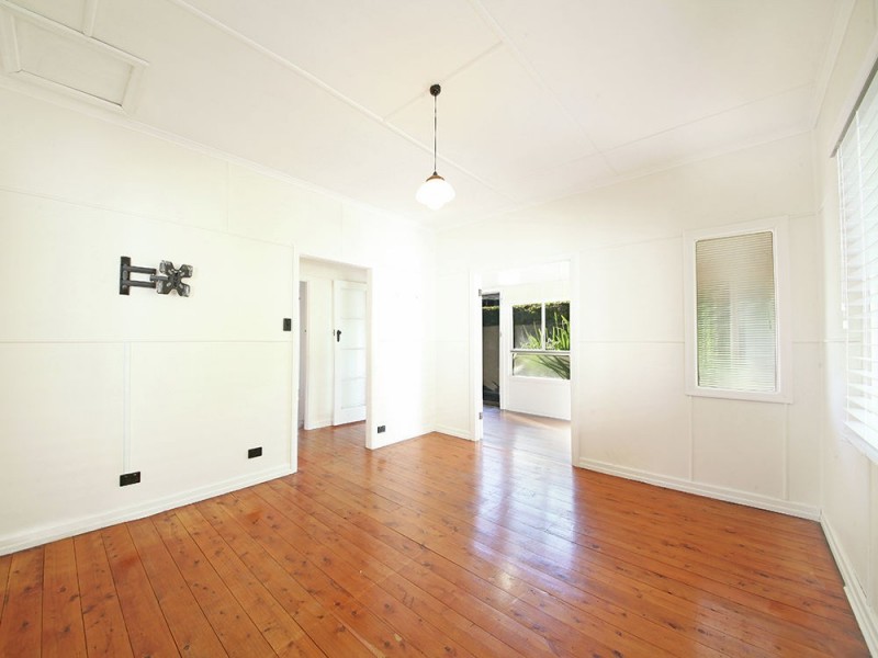 24 Lamont Road, Wilston QLD 4051