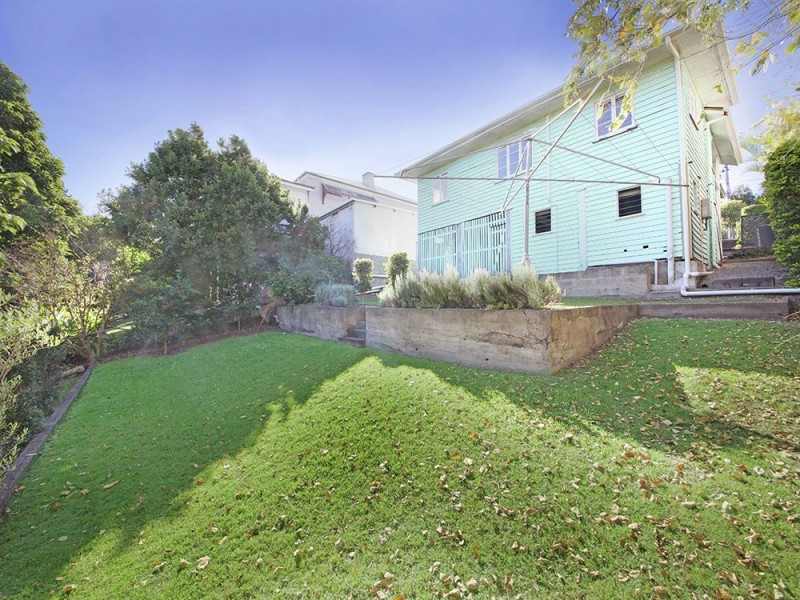 24 Lamont Road, Wilston QLD 4051