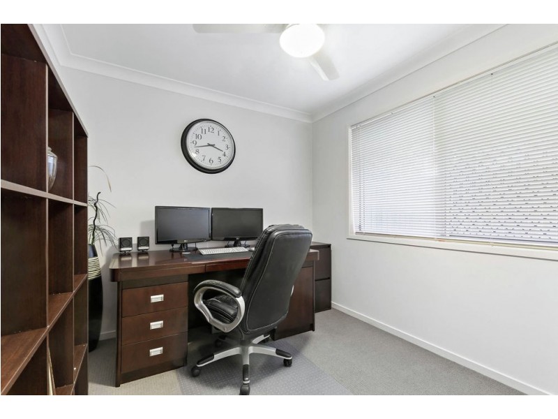 83 Besham Parade, Wynnum QLD 4178
