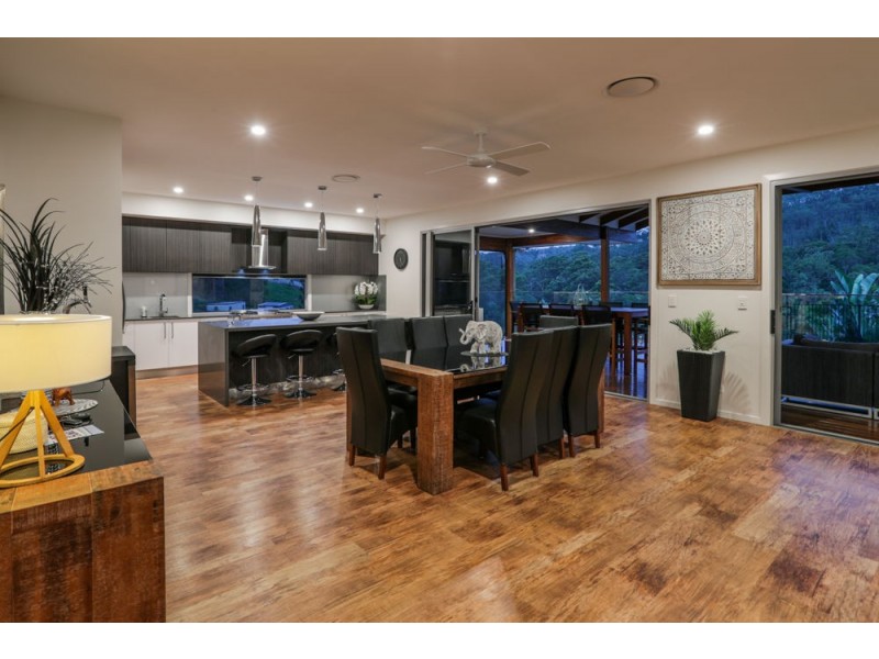 180 Welches Road, Wongawallan QLD 4210