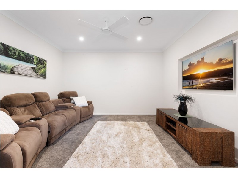 180 Welches Road, Wongawallan QLD 4210