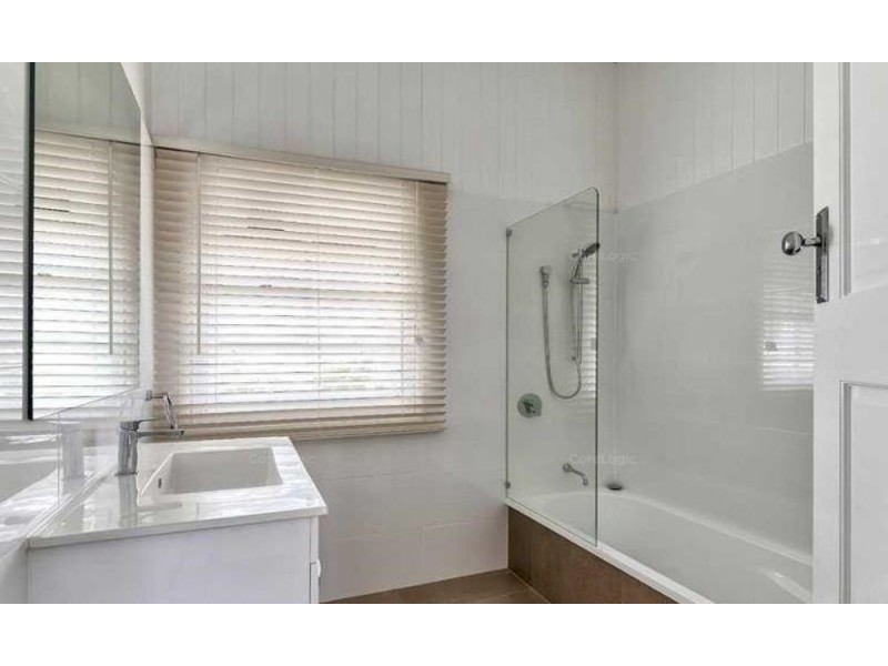 32 Attewell Street, Nundah QLD 4012