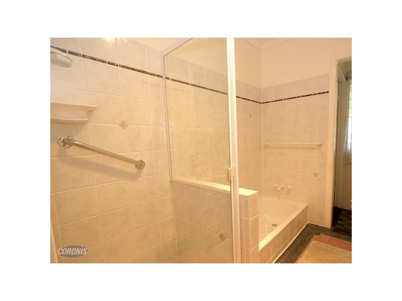 615 Robinson Road, Aspley QLD 4034