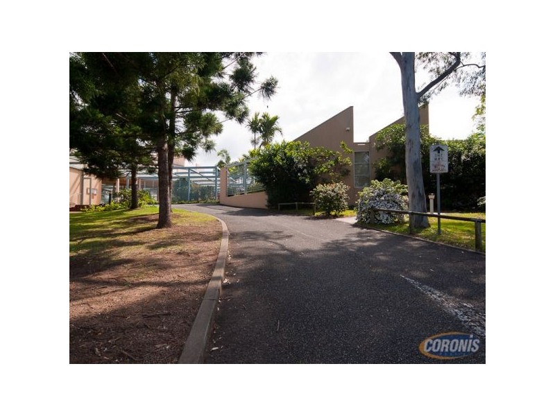 9 Heston Street, Stafford Heights QLD 4053