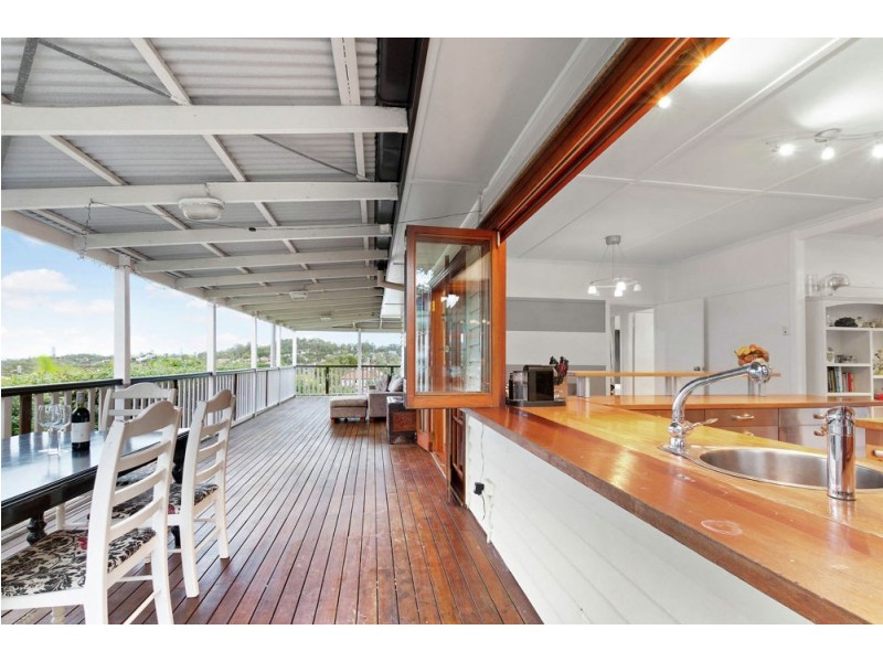 65 Armfield Street, Stafford QLD 4053