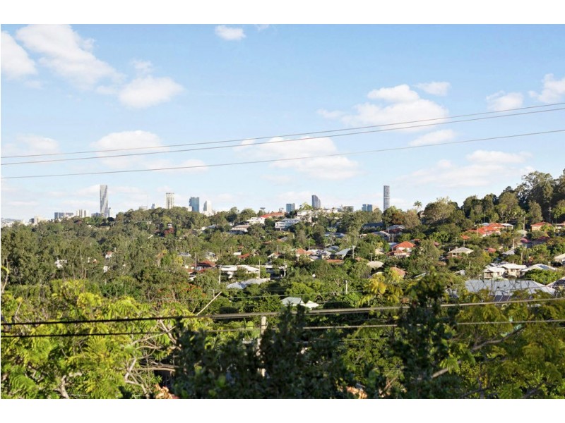 65 Armfield Street, Stafford QLD 4053