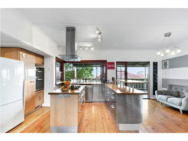 65 Armfield Street, Stafford QLD 4053