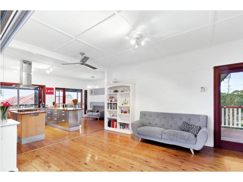 65 Armfield Street, Stafford QLD 4053