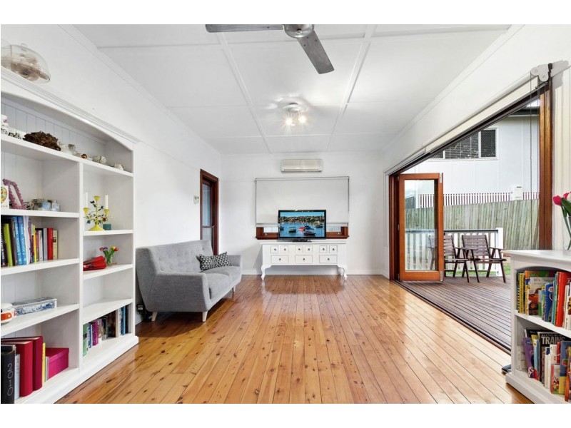 65 Armfield Street, Stafford QLD 4053