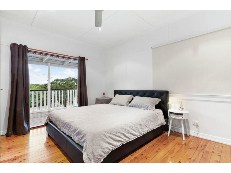 65 Armfield Street, Stafford QLD 4053