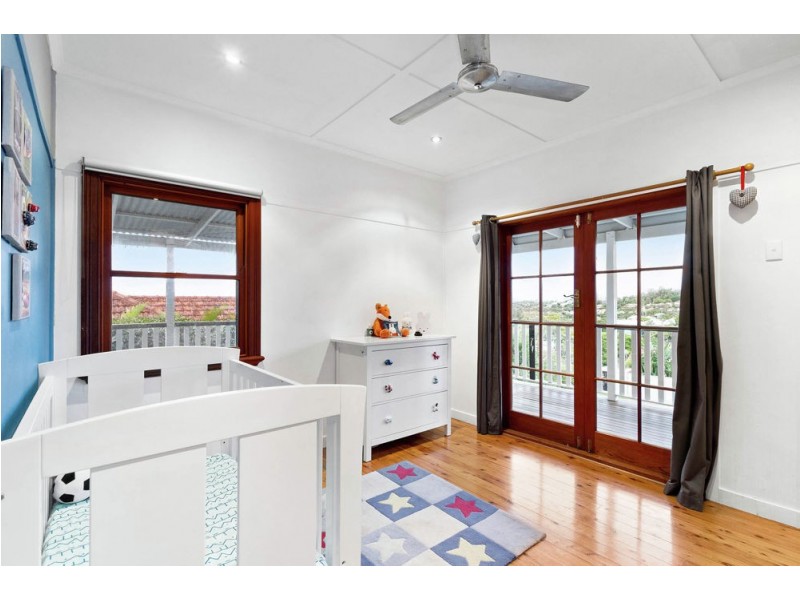 65 Armfield Street, Stafford QLD 4053