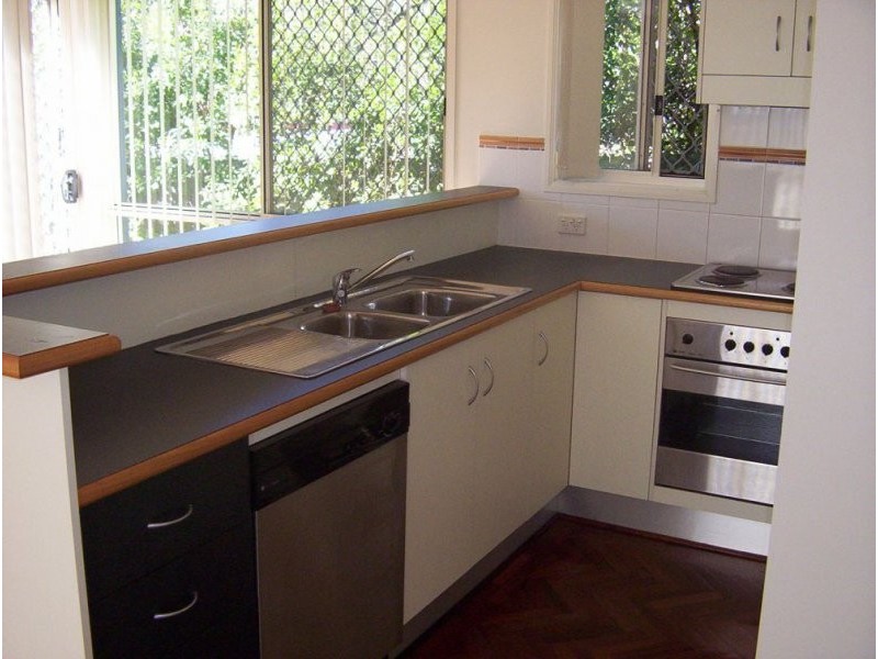 4/17 Arthur Terrace, Red Hill QLD 4059