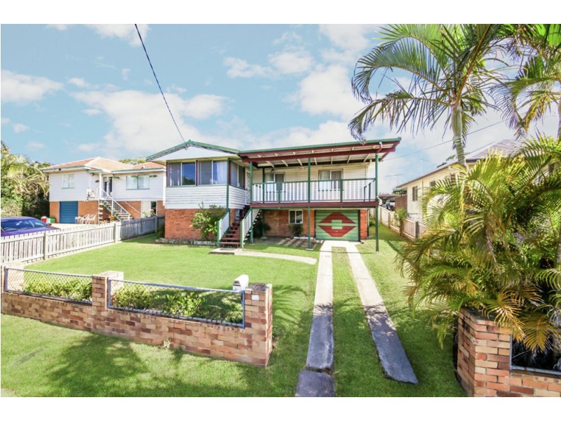 17 Knutsford Street, Chermside West QLD 4032