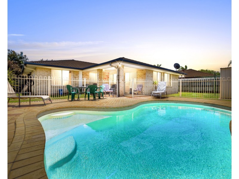 4 Kristina Close, Bracken Ridge QLD 4017