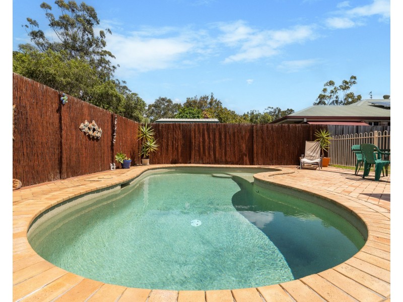 4 Kristina Close, Bracken Ridge QLD 4017