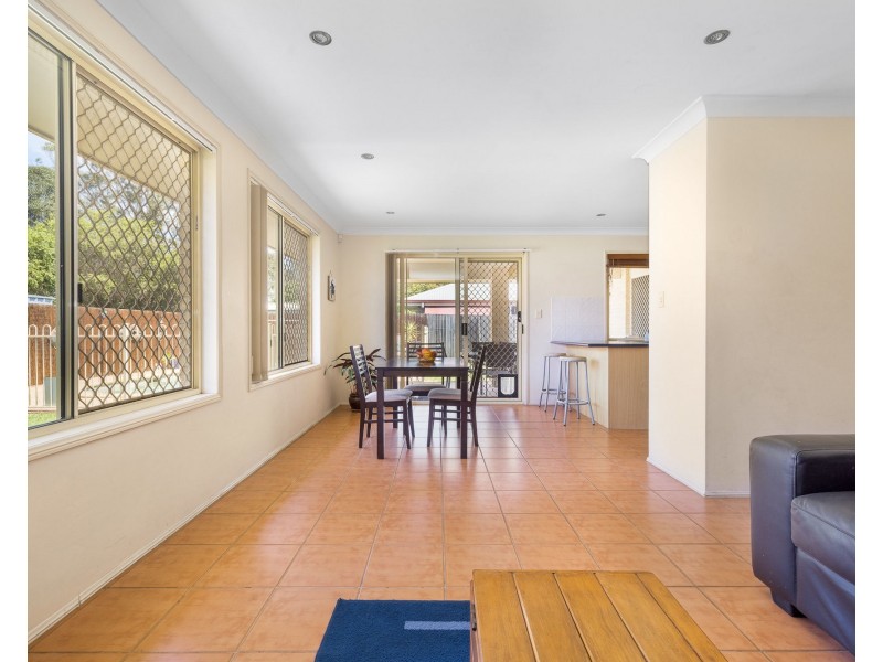 4 Kristina Close, Bracken Ridge QLD 4017