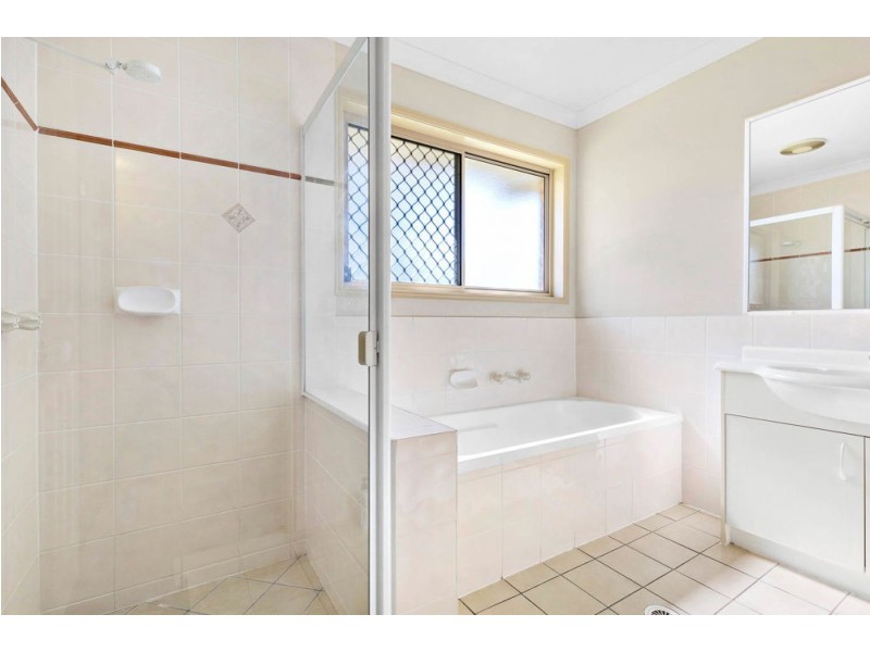 19 Rapanea Street, Moggill QLD 4070