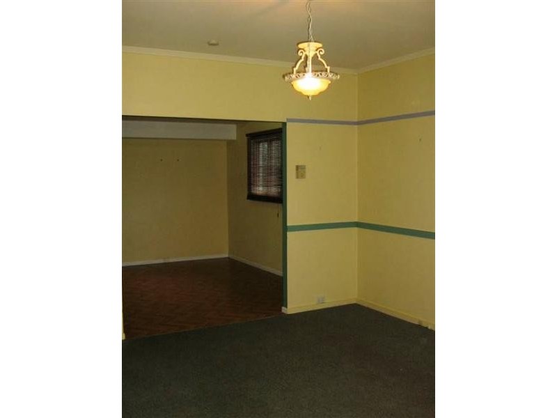 Dorrigo Street, Stafford Heights QLD 4053