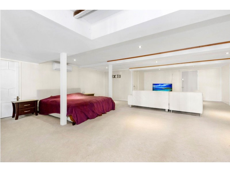 53 Anthony Street, Hamilton QLD 4007