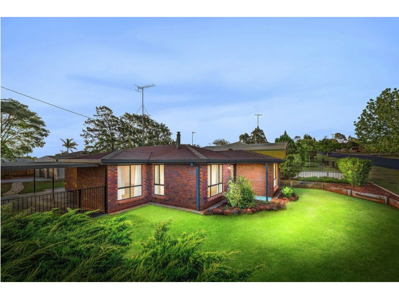 1 Sunbury Street, Harristown QLD 4350