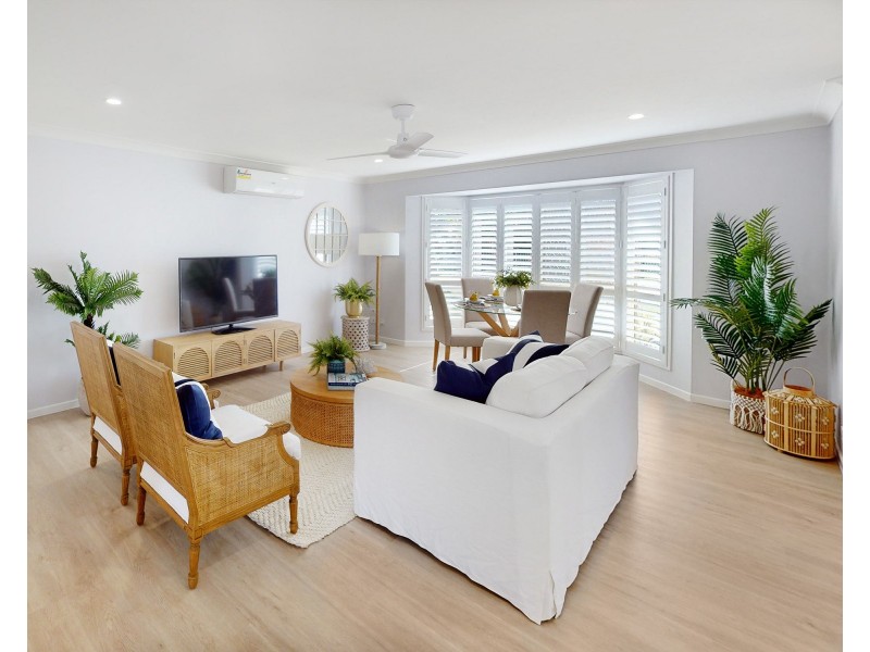 5 Intrepid Crt, Beachmere QLD 4510