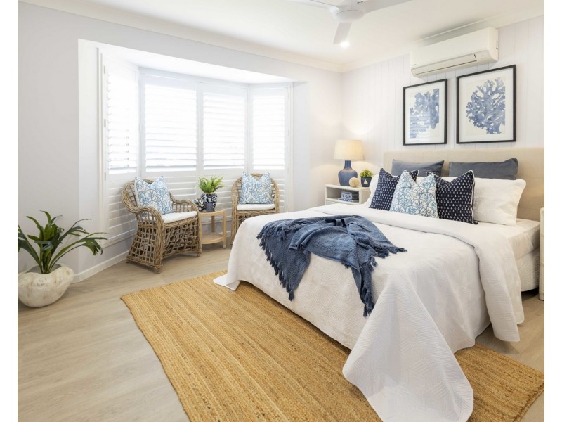 5 Intrepid Crt, Beachmere QLD 4510