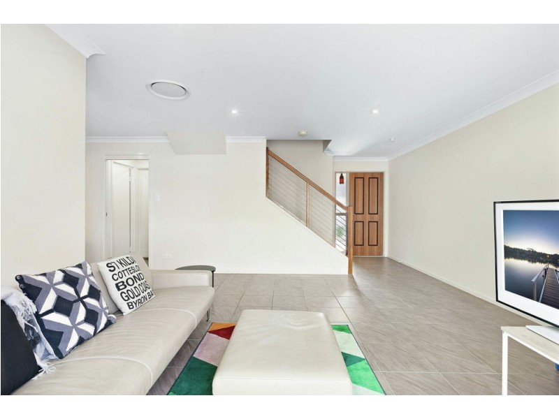 36/2 Weir Drive, Upper Coomera QLD 4209