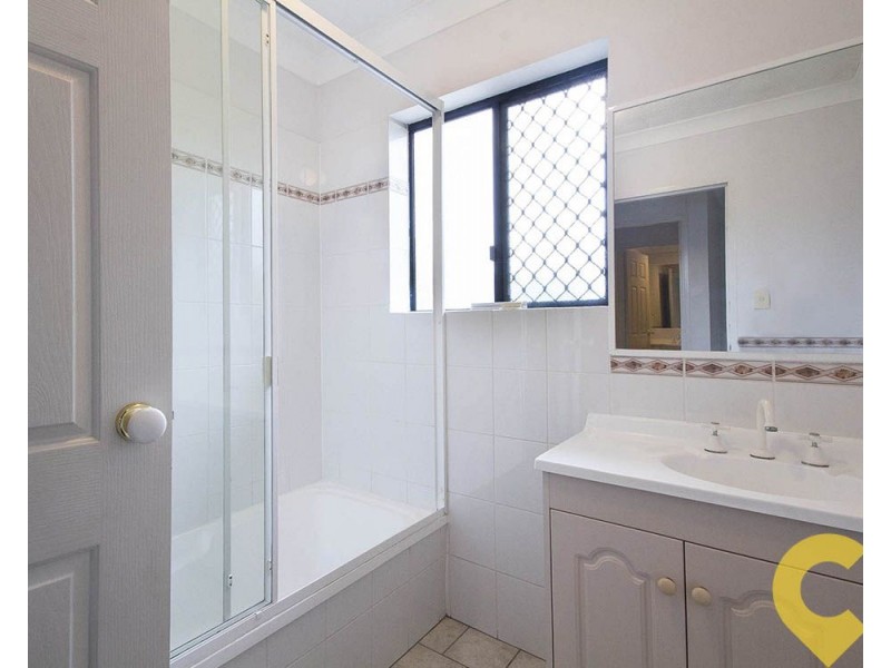 2/15 Osborne Road, Mitchelton QLD 4053