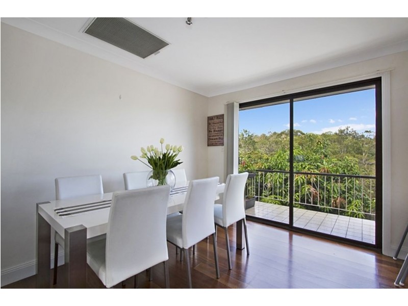 21 Mondra Street, Kenmore Hills QLD 4069