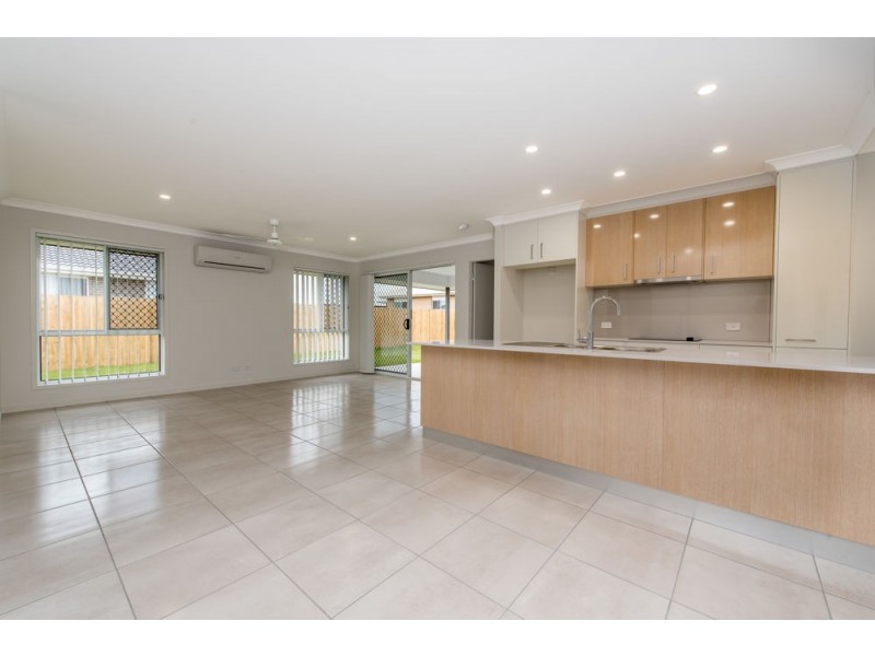 1/3 Carnamah Street, Cambooya QLD 4358