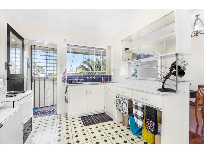 6 Karbala Street, Stafford QLD 4053