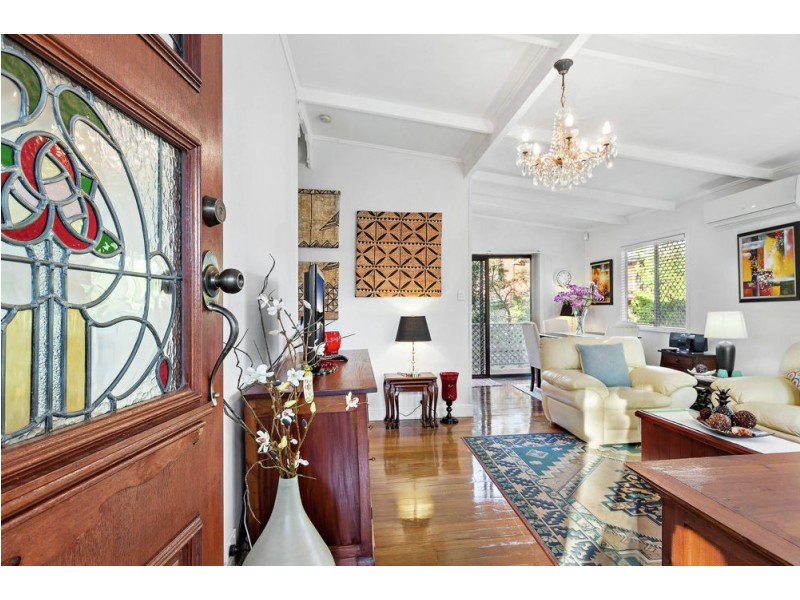 22 Alma Street, Thorneside QLD 4158