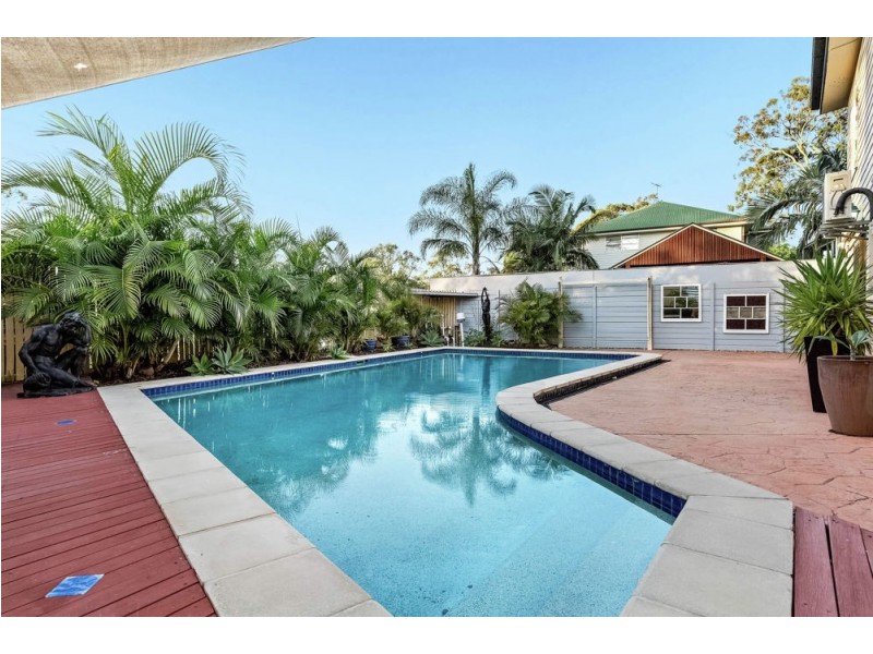 22 Alma Street, Thorneside QLD 4158