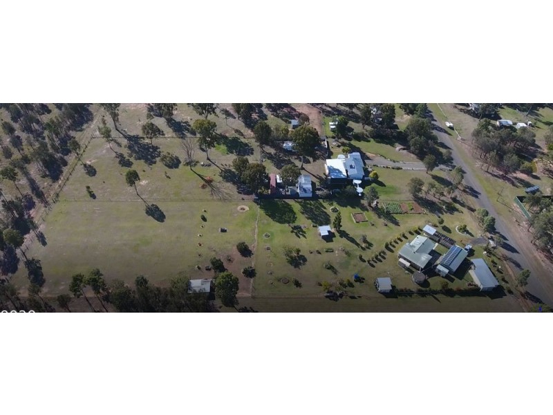 3 Banksia Court, Morton Vale QLD 4343